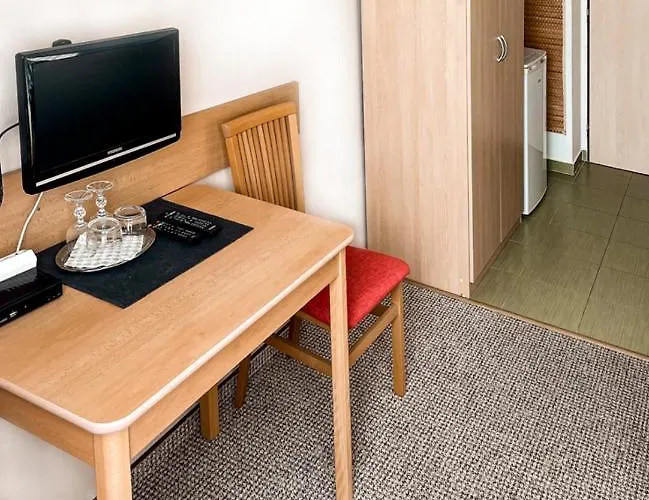 Jp Lostice